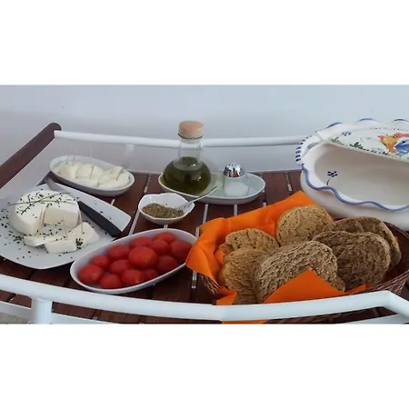 Briciole Di Gusto 2* לצ'ה